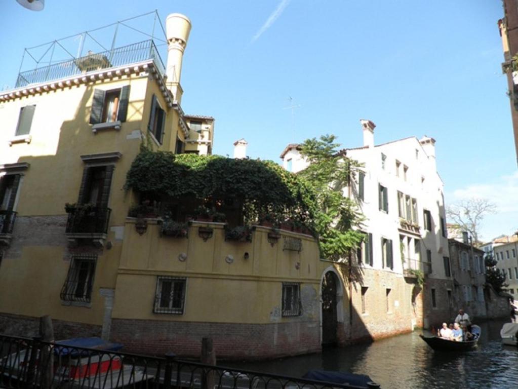 Residenza De L'Osmarin Suites Venedig Exterior foto